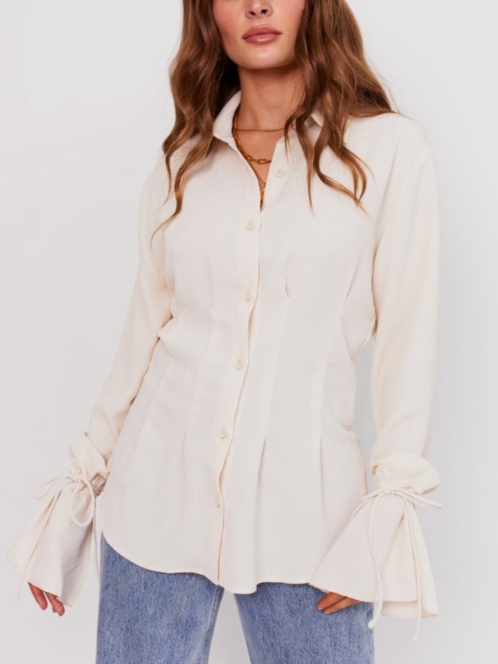 Kittenish Jessie James Decker Beige Button-Up Blouse Women's Top Romantic Large